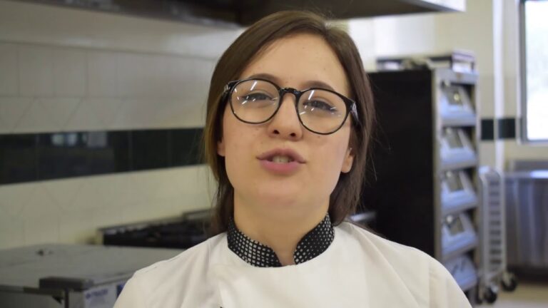 Cursos de Ayudante de Cocina Gratis en el INEM: Todo lo que Necesitas Saber