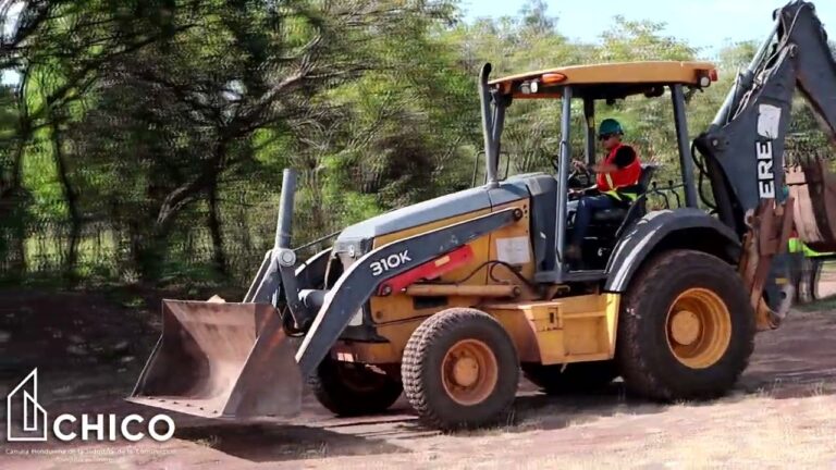 Curso de retroexcavadora con prácticas: guía completa