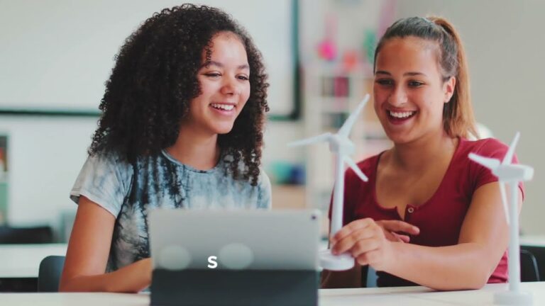 Canva en la Universidad Europea: Potenciando la Creatividad Académica