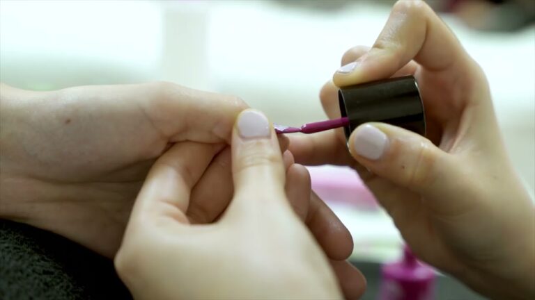 Mejora Tu Futuro con Cursos Homologados de U&ntilde;as